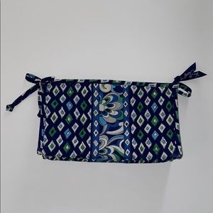 Vera Bradley Blue Green Diamond Zipper Tra…